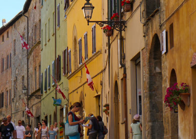 womanvolterra